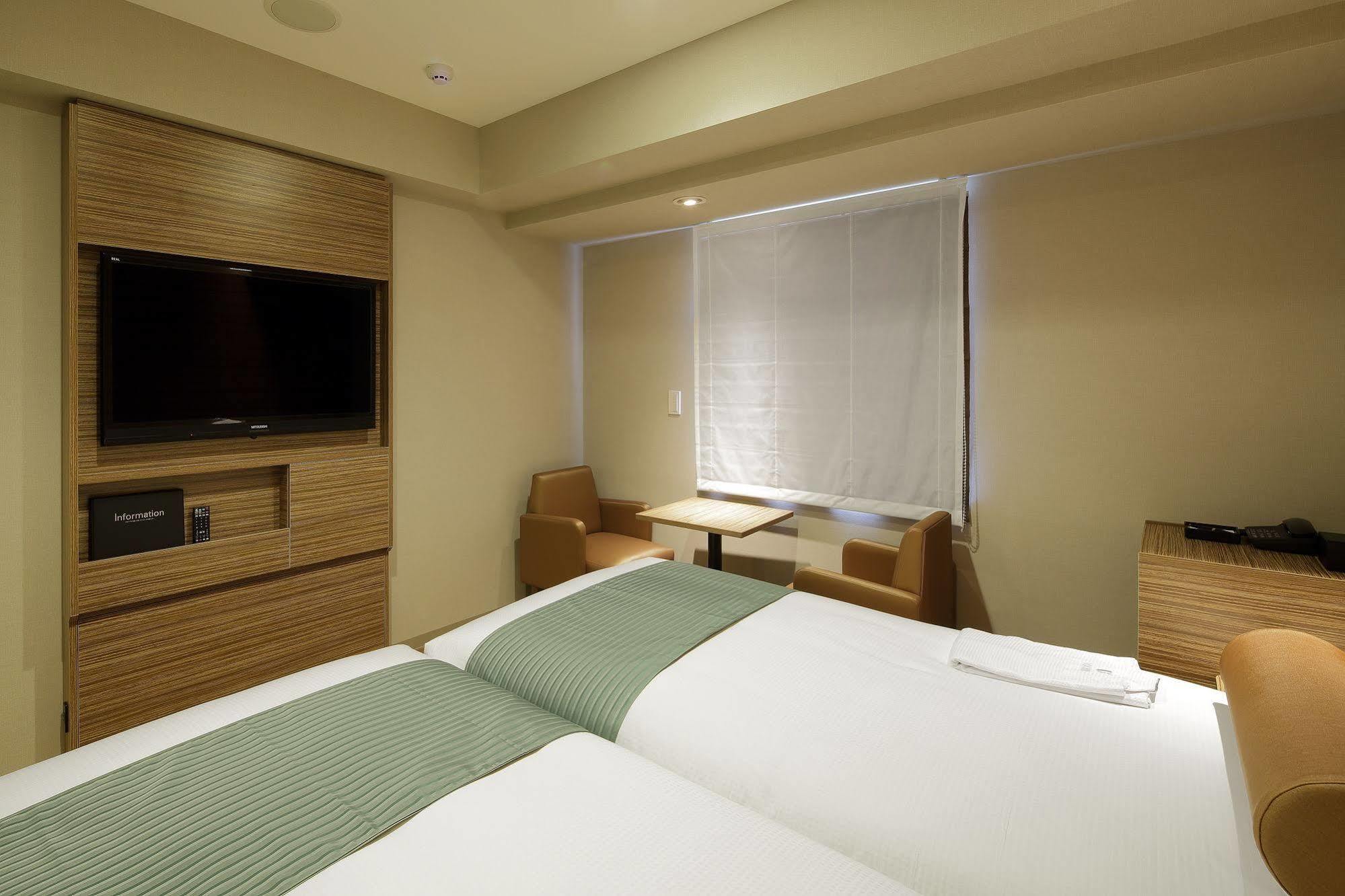 Via Inn Nagoya Shinkansen-Guchi Extérieur photo